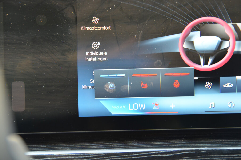 BMW i7 30