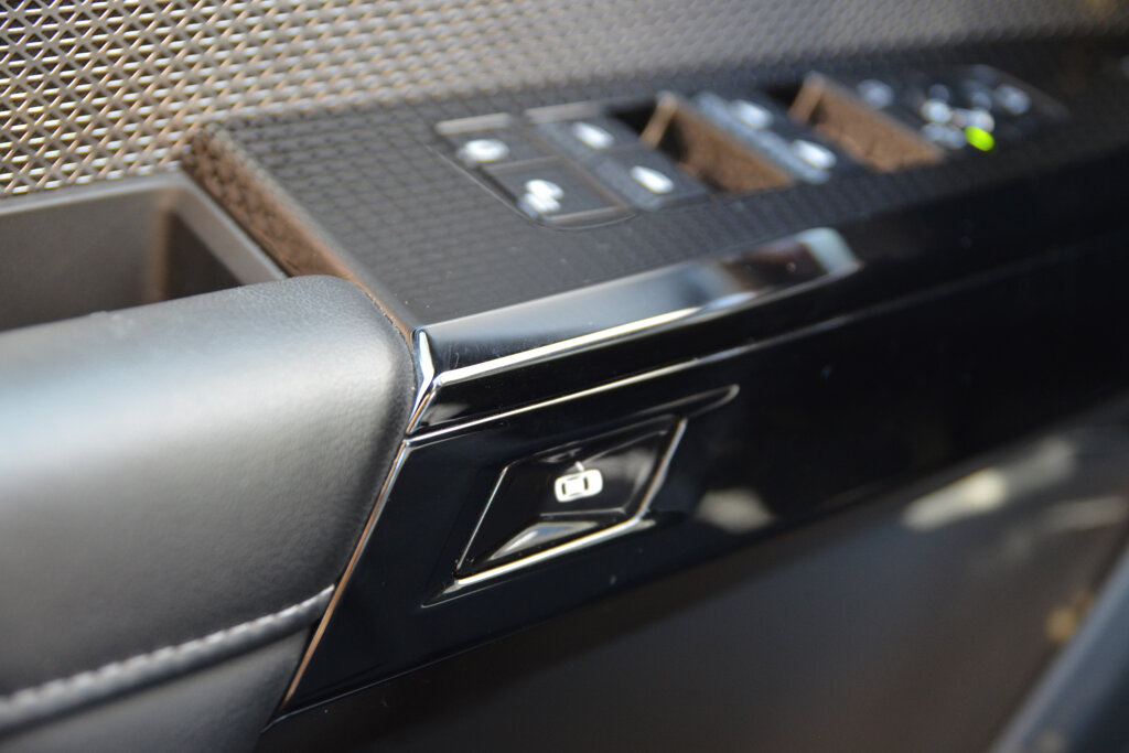 BMW i7 34