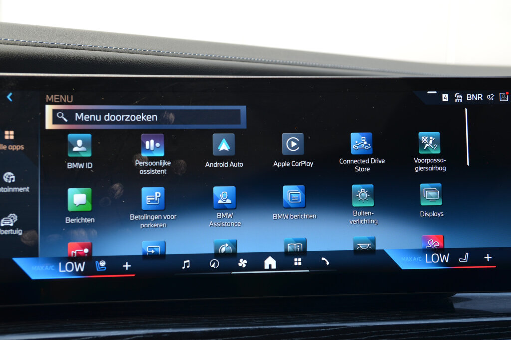 BMW i7 36