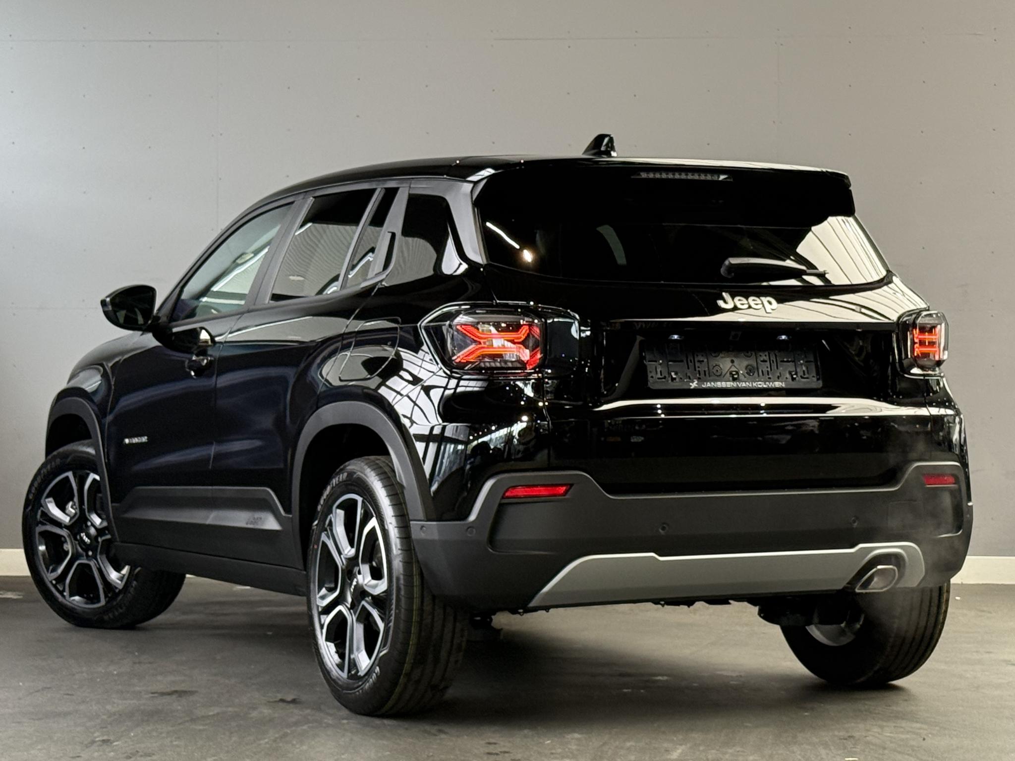 Jeep Avenger 1.2 e-Hybrid Summit - Afbeelding 4