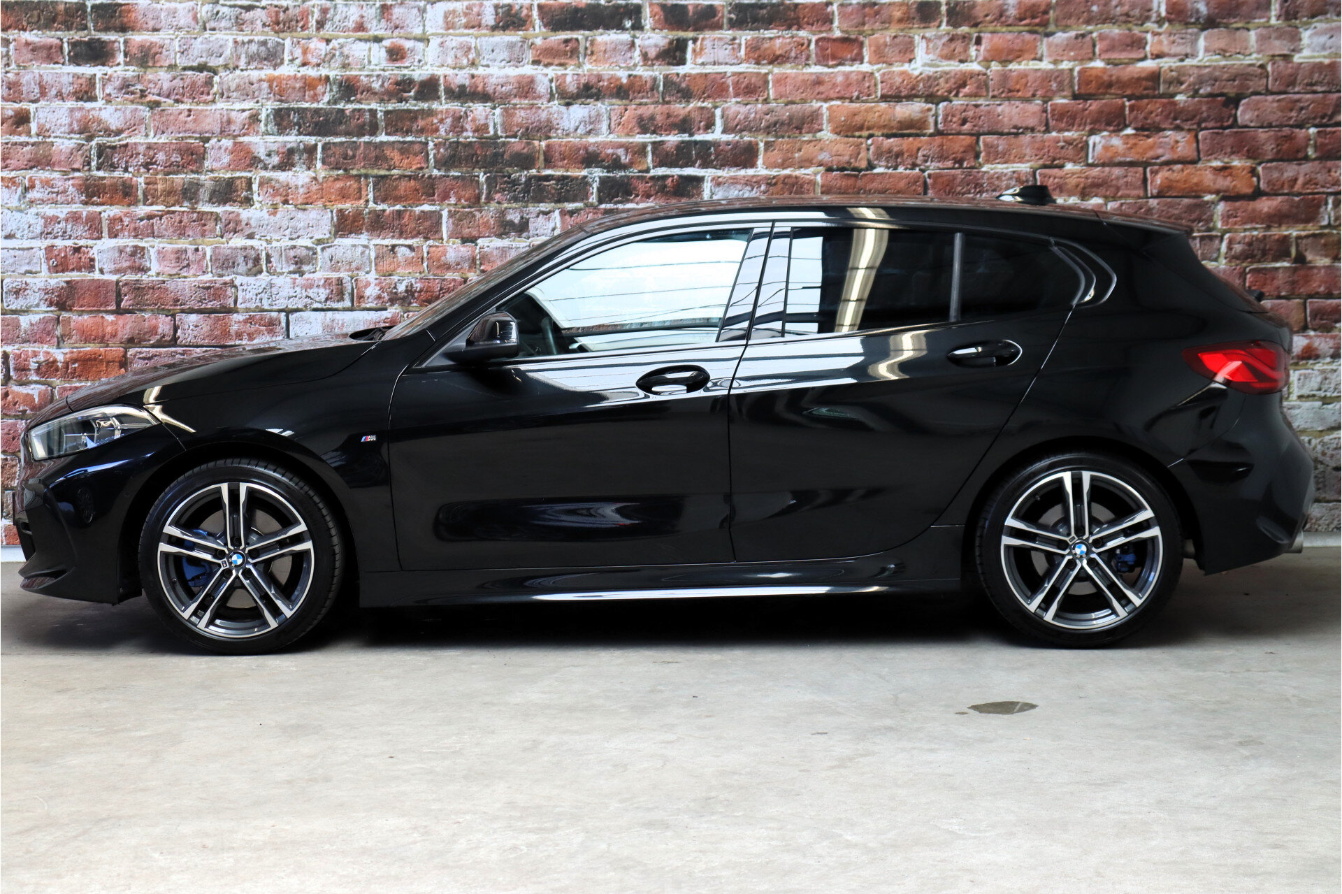 BMW 1 Serie 120i High Executive M Sport Pakket Automaat - Afbeelding 3