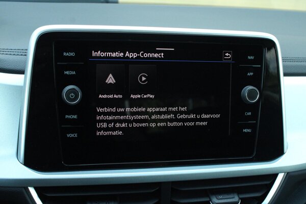 Apple Carplay/Android Auto