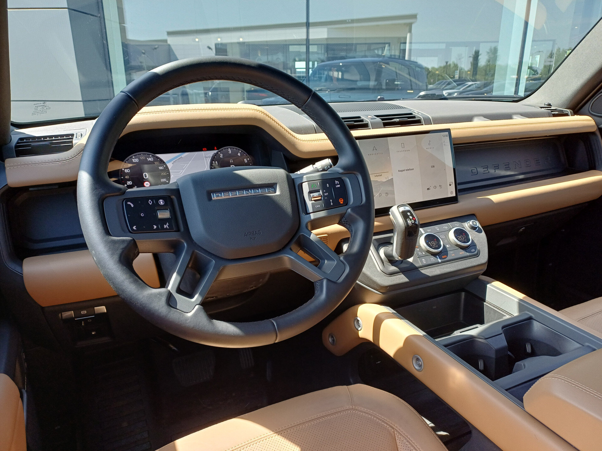Land Rover Defender 110 P300e 300pk AWD 110 X-Dynamic HSE - Afbeelding 2