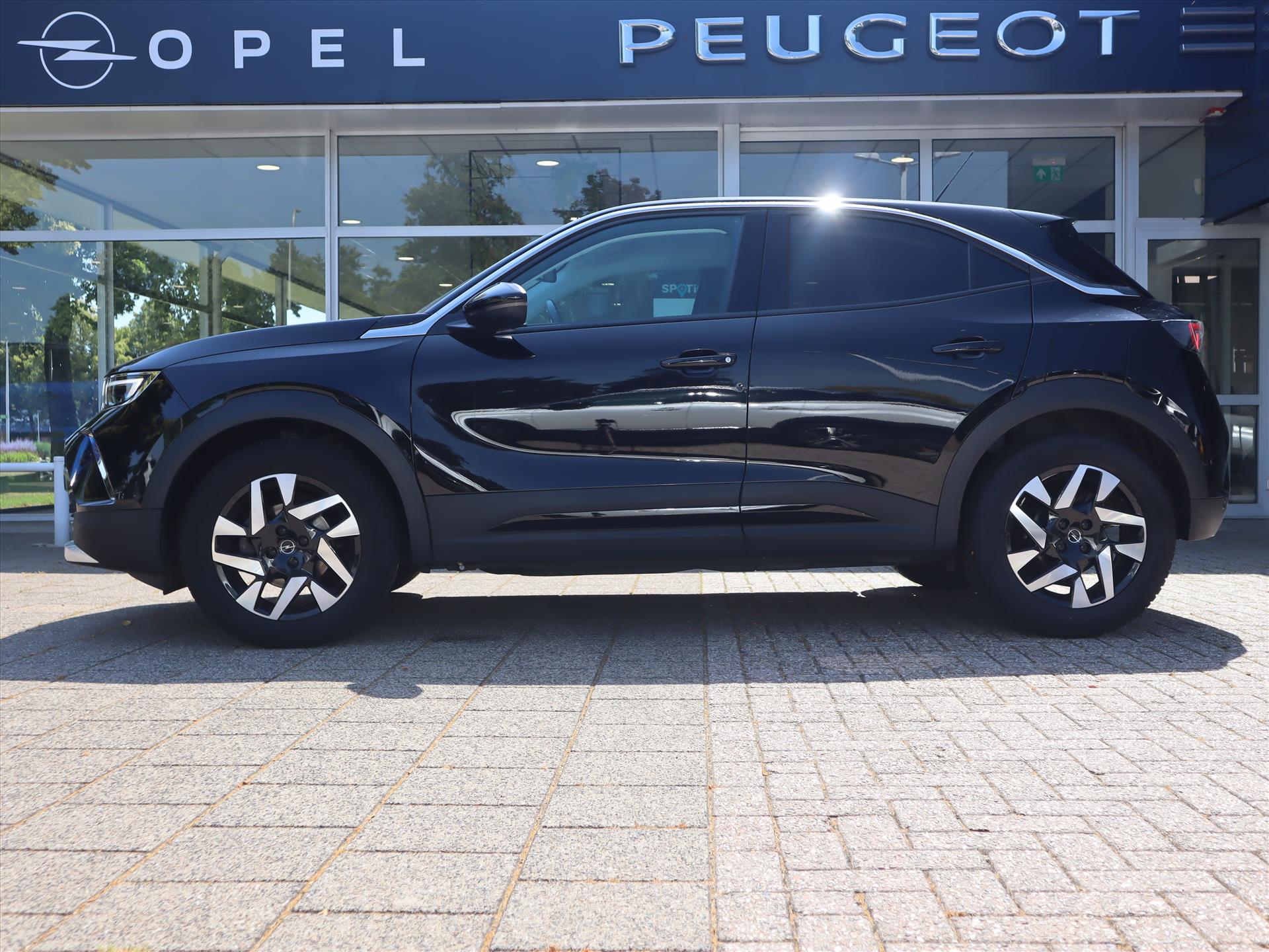 Opel Mokka Ultimate 1.2 Turbo 130PK Start/Stop AT8 Automaat, Rijklaarprijs, Trekhaak afn. Navigatie Camera - Afbeelding 2