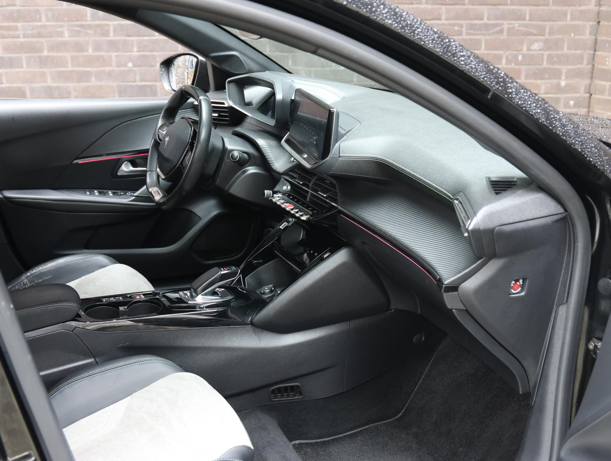 Peugeot e-208 EV GT Pack 50kWh 136pk - Afbeelding 5