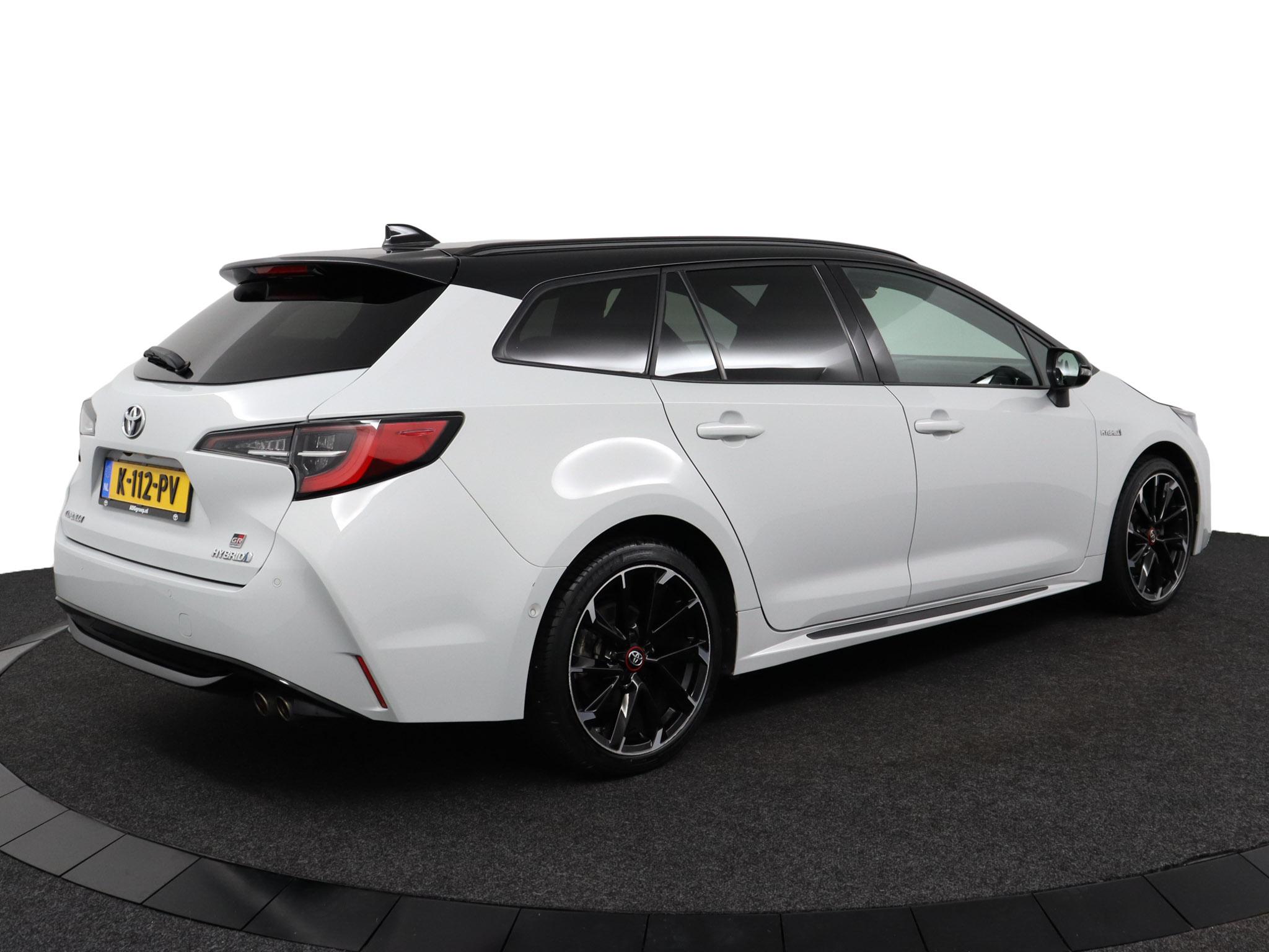 Toyota Corolla Touring Sports 2.0 Hybrid GR-Sport Plus - Afbeelding 2