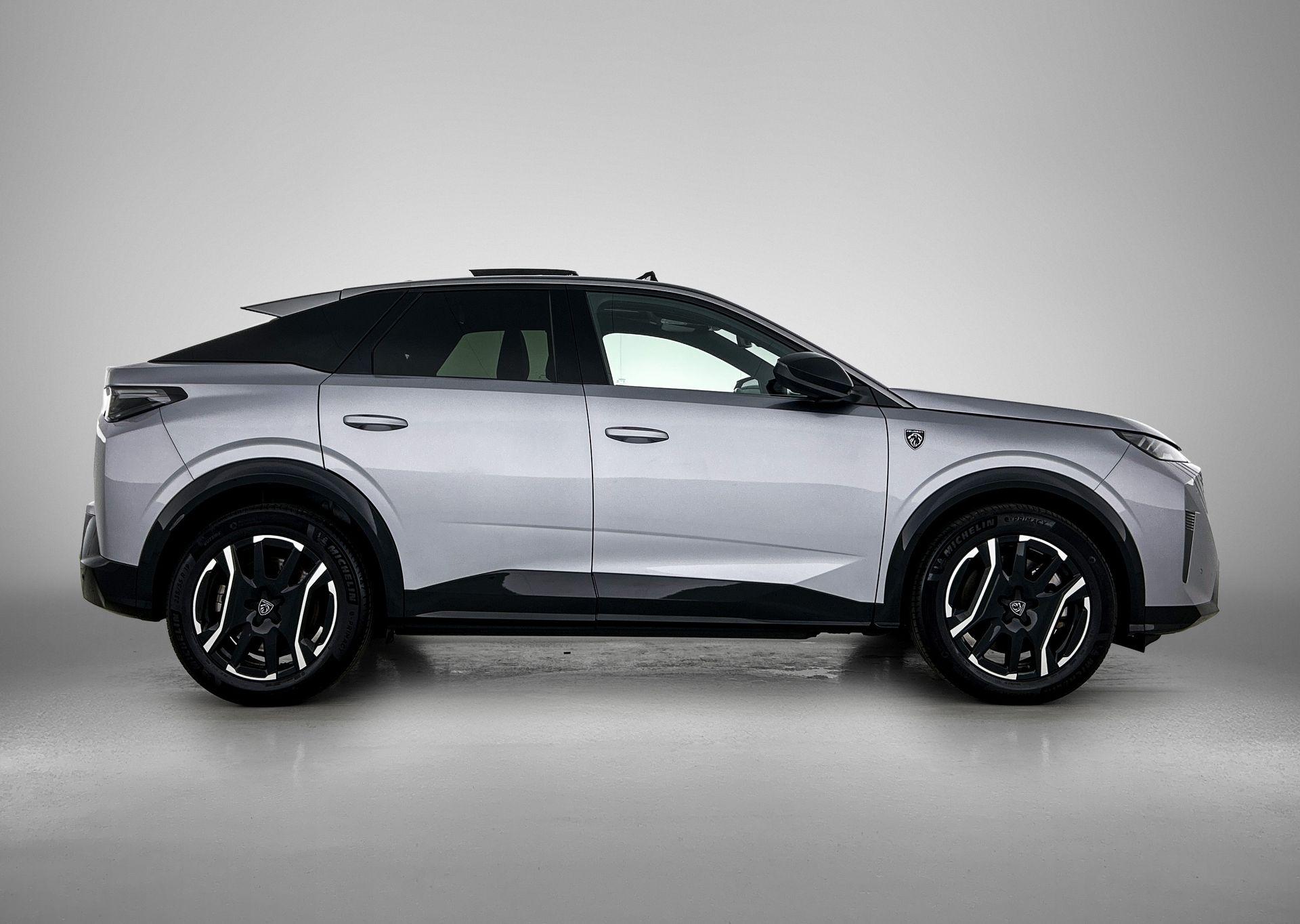 Peugeot e-3008