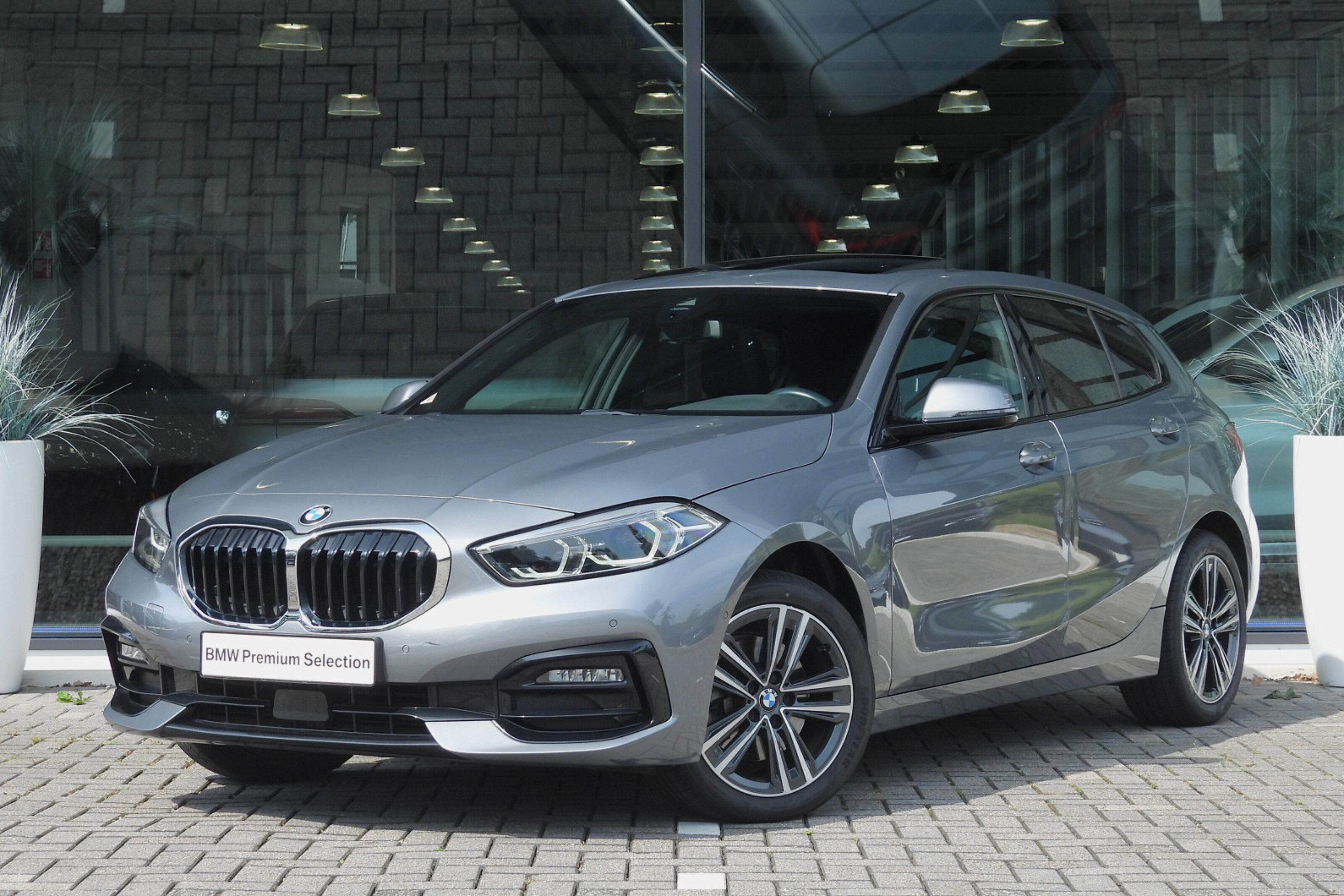 BMW 1 Serie 118i Executive Sport Line Automaat