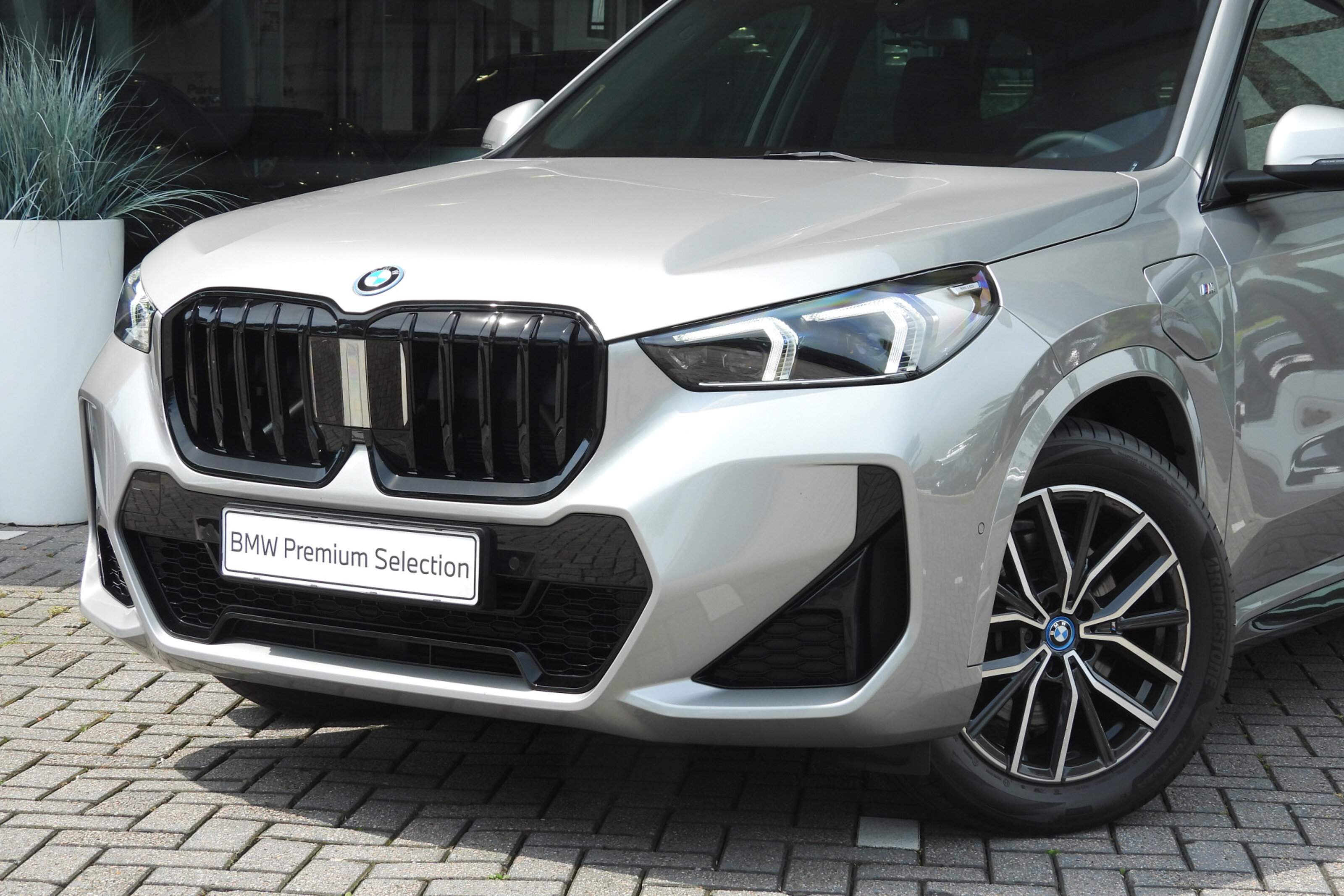 BMW X1 6