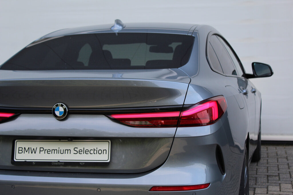 BMW 2 Serie 11