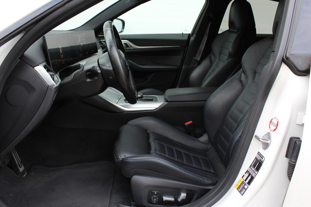 BMW i4 7