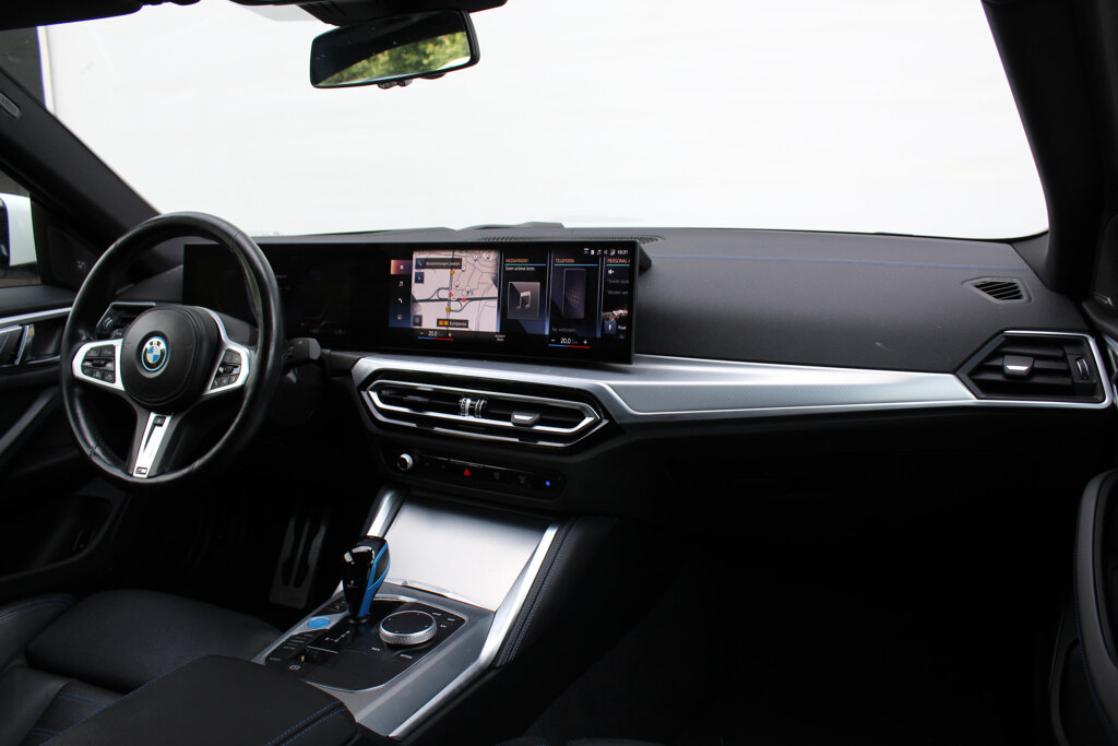 BMW i4 14