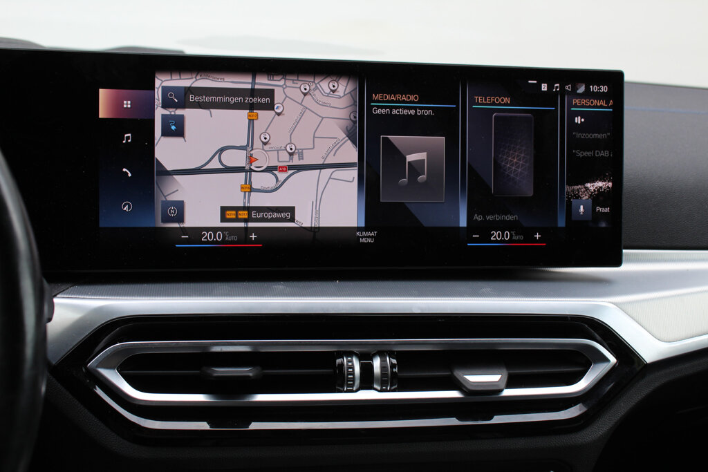 BMW i4 23