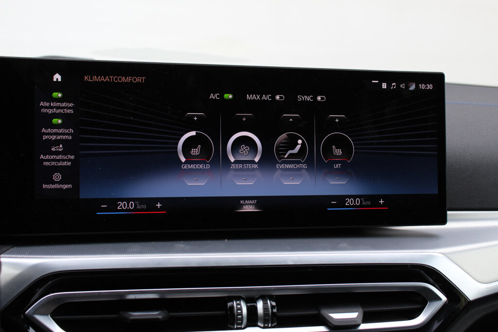 BMW i4 24