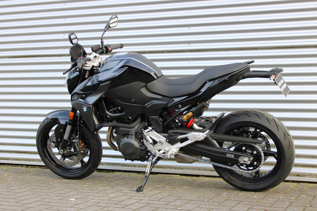 BMW F 900 R 17