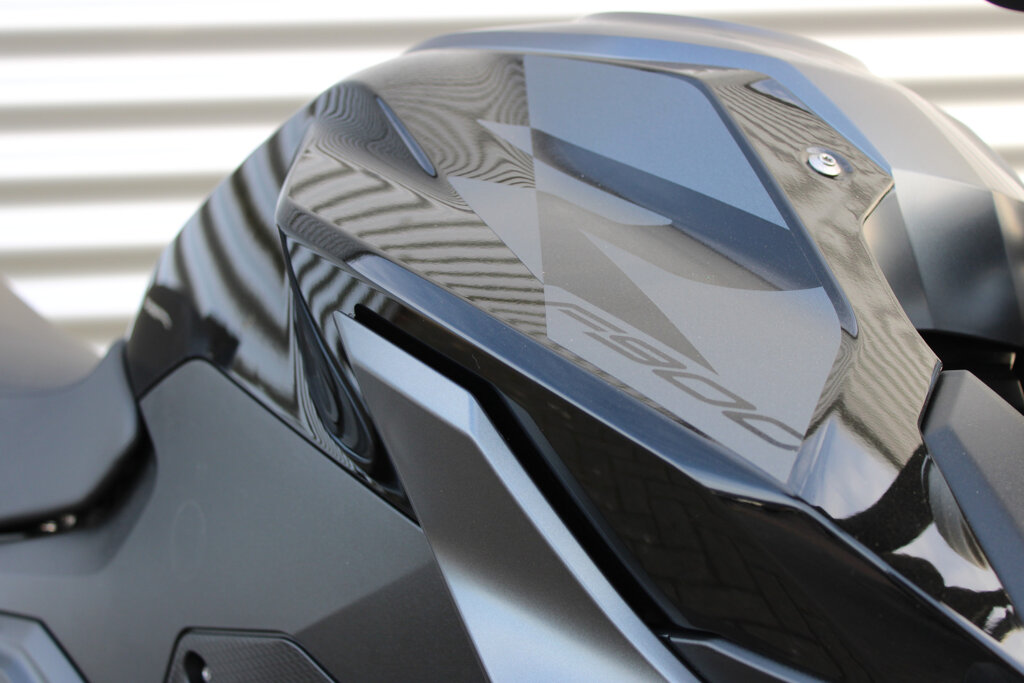 BMW F 900 R 18