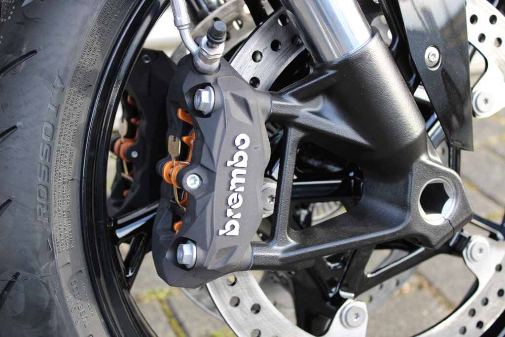 BMW F 900 R 21