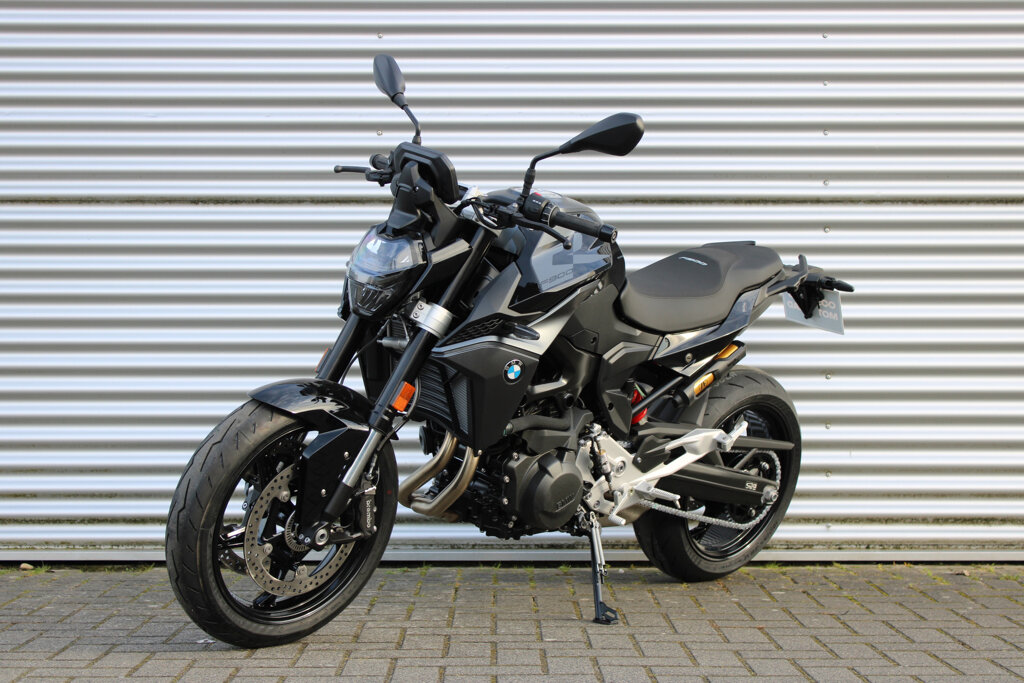 BMW F 900 R 24