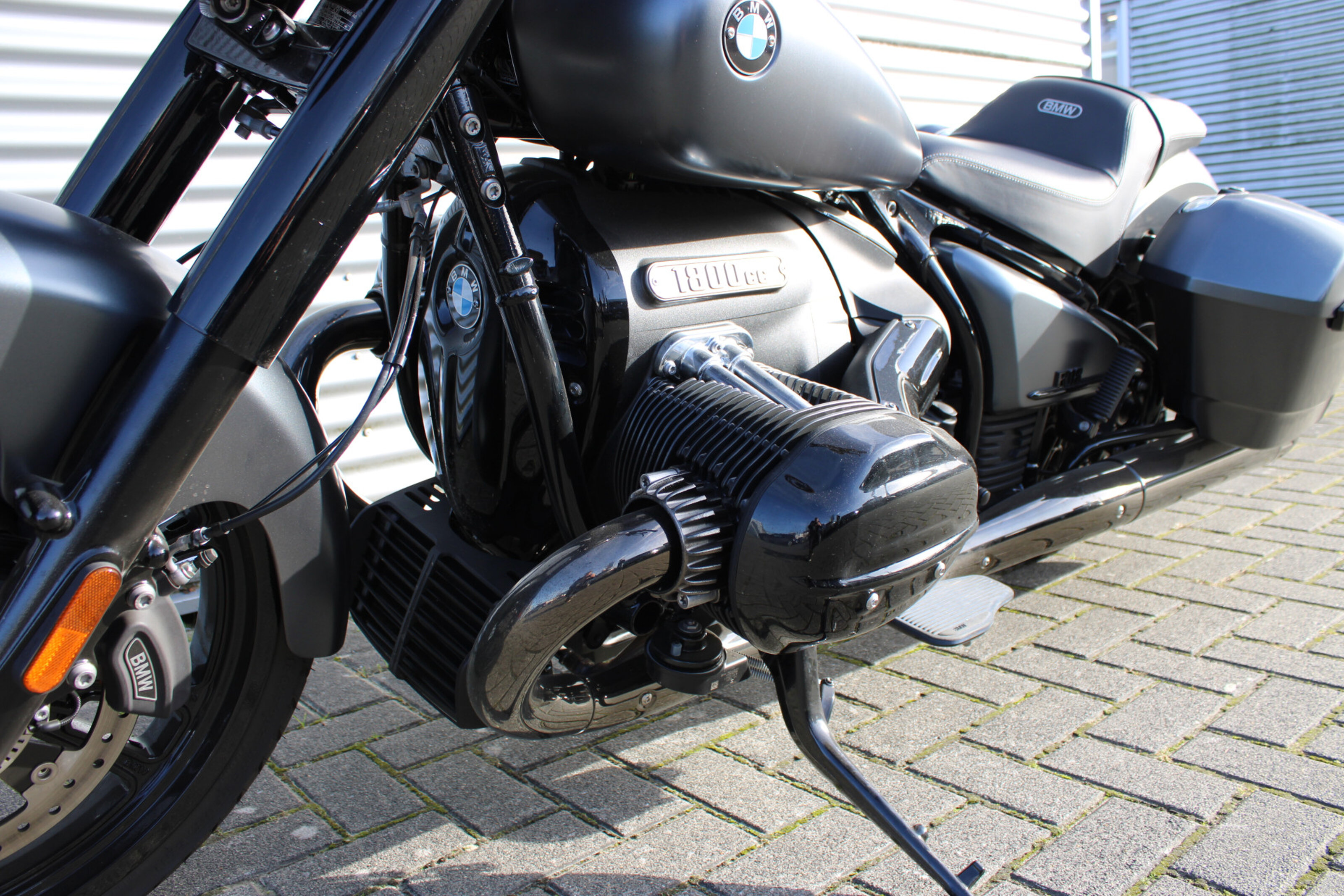 BMW R 18 9