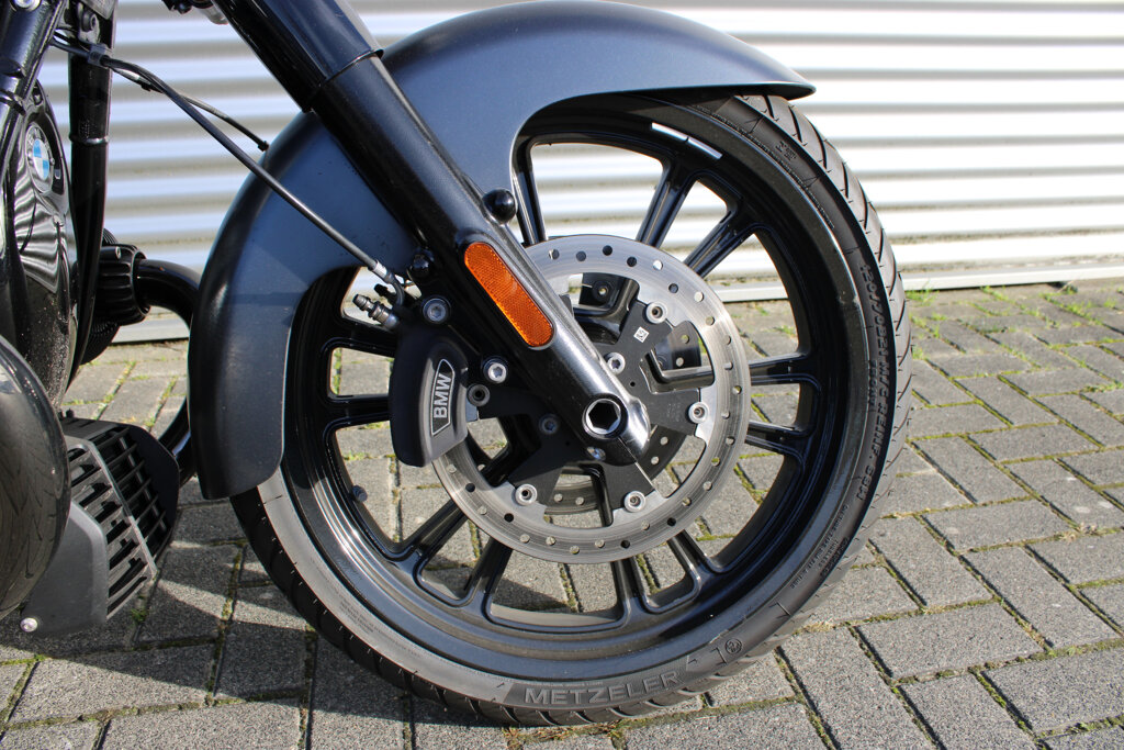 BMW R 18 10