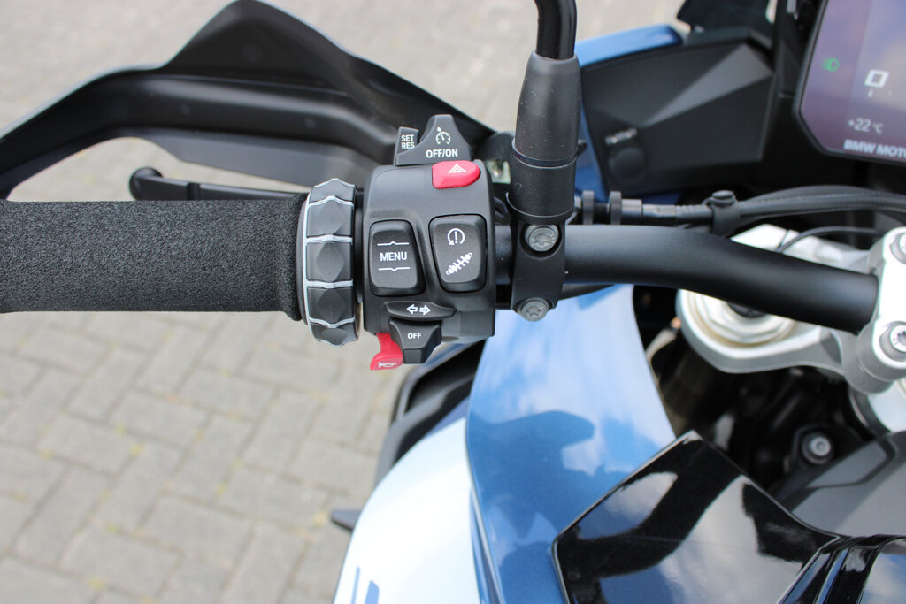 BMW S 1000 XR 8