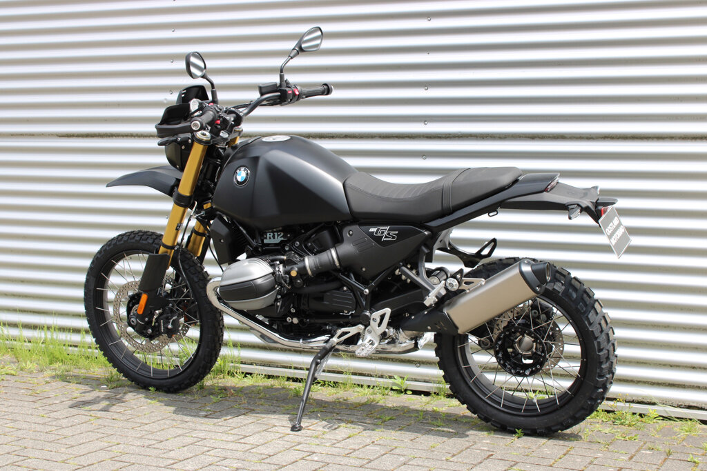 BMW R 12 8
