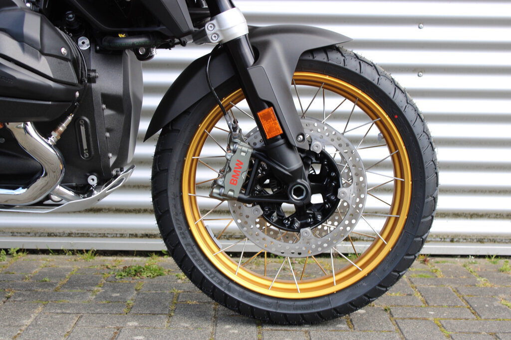 BMW R 1300 GS 9