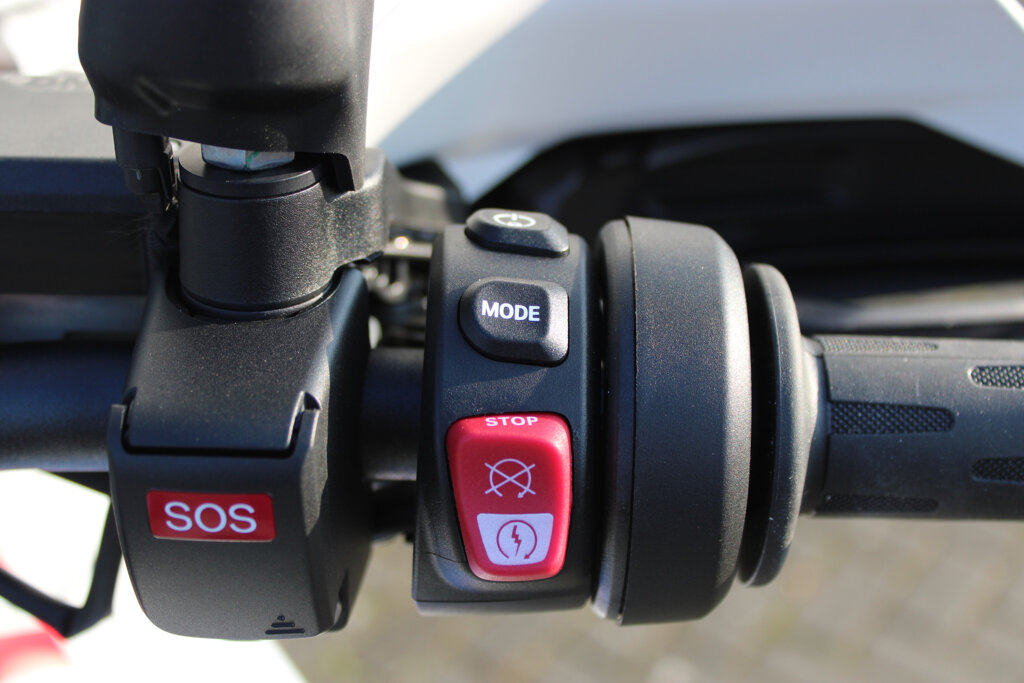 BMW R 1300 GS 17