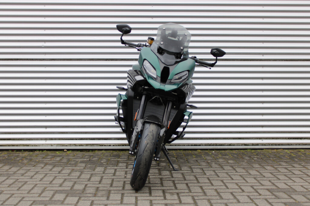 BMW M 1000 XR 21