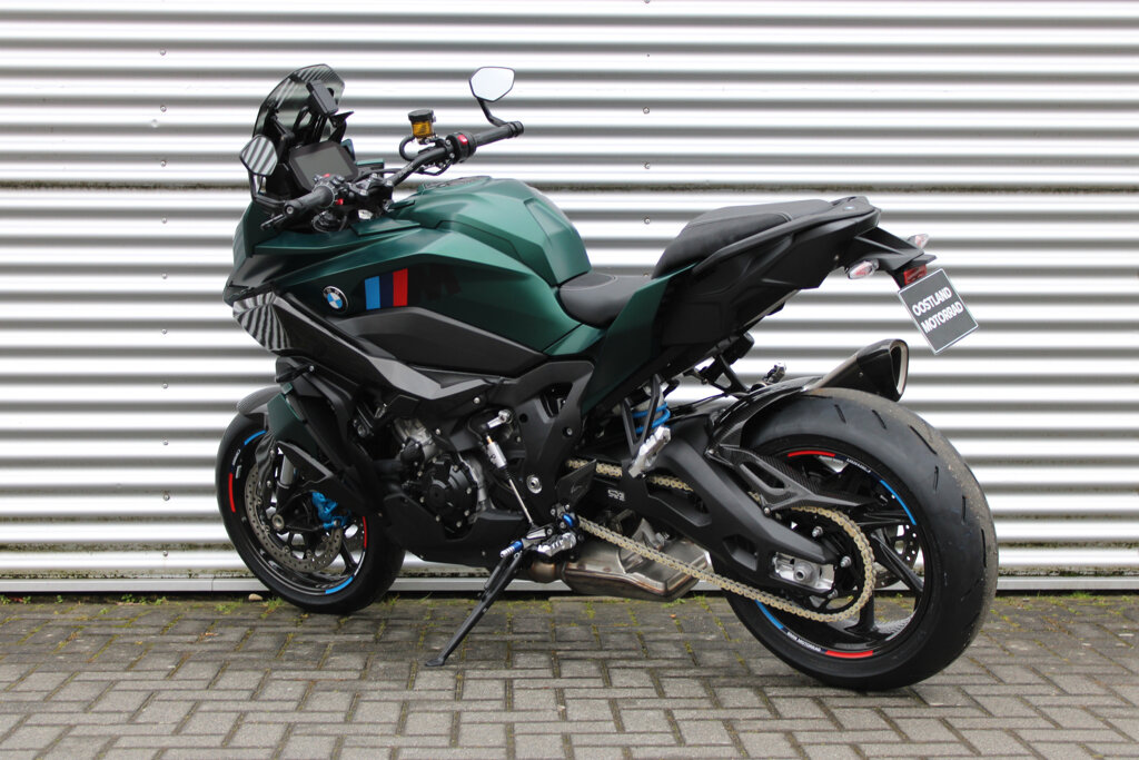 BMW M 1000 XR 26