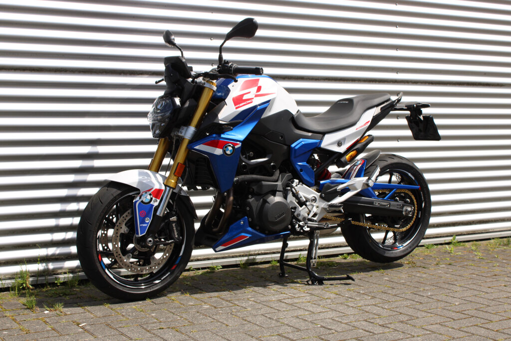 BMW F 900 R 7