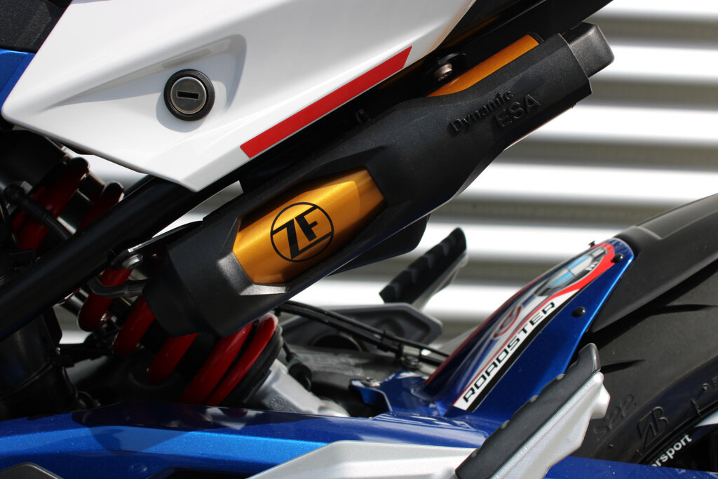 BMW F 900 R 14
