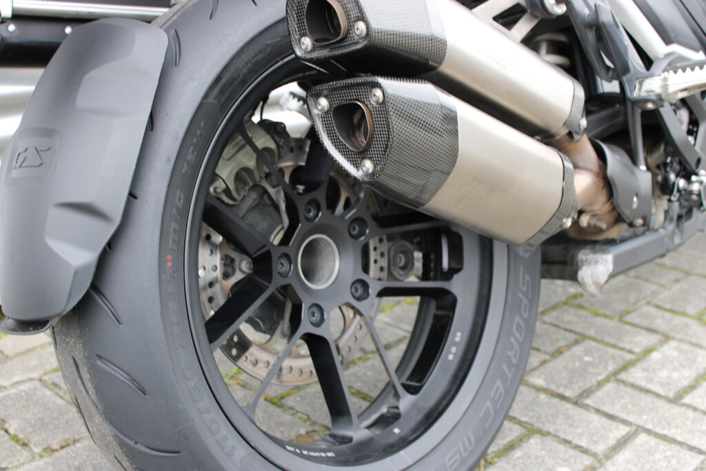 BMW R 1300 GS 14