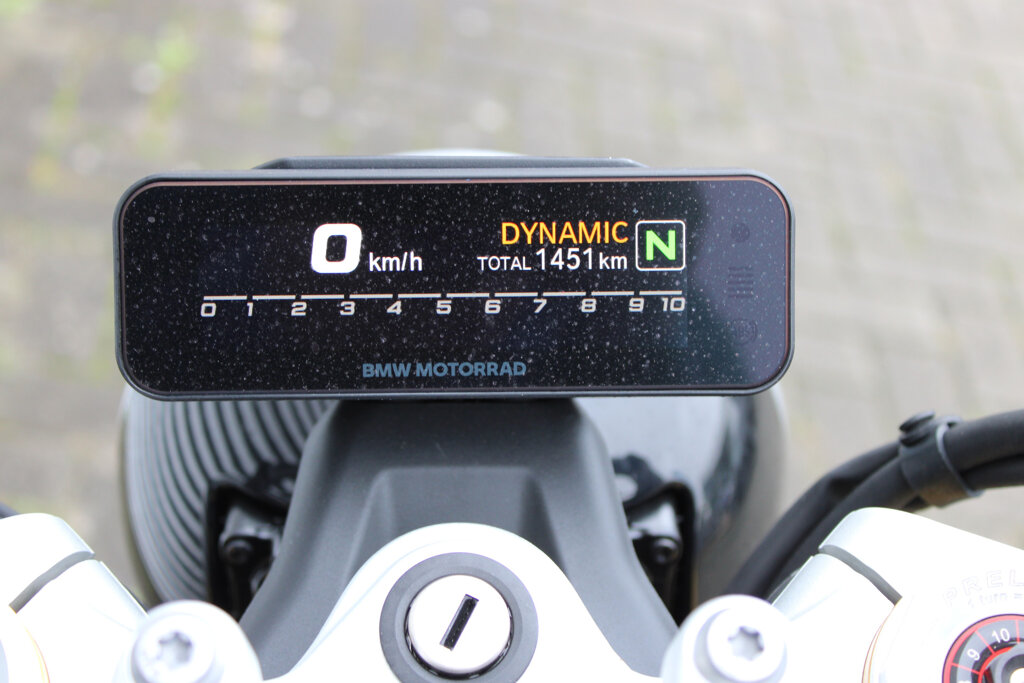 BMW R nineT 6