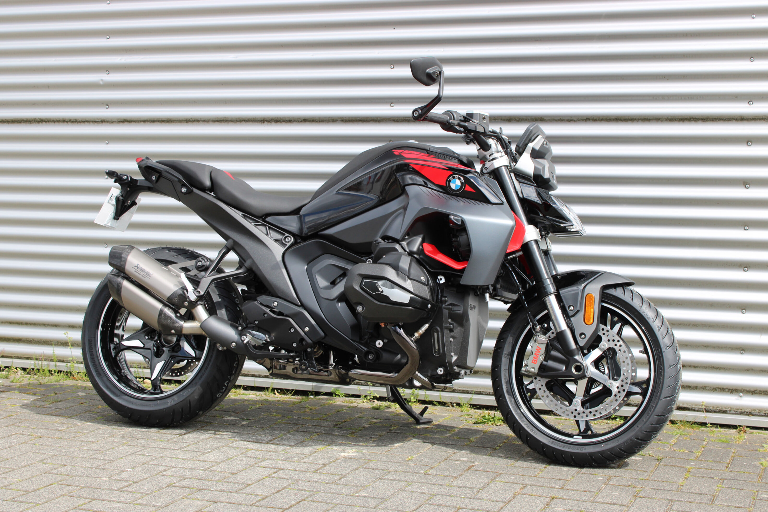 BMW R 1300 R 8