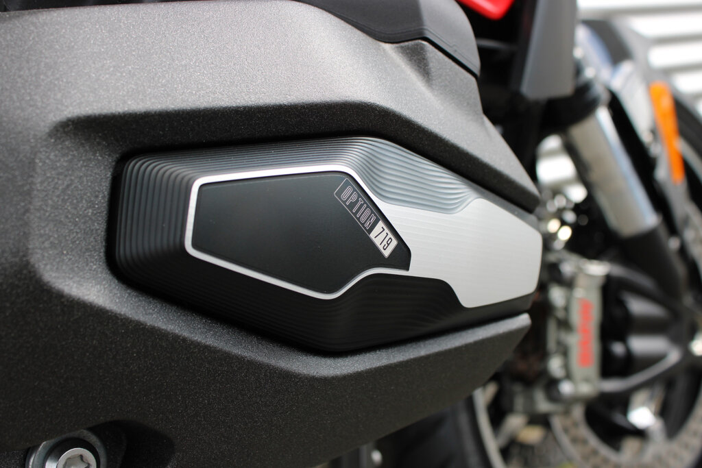 BMW R 1300 R 10