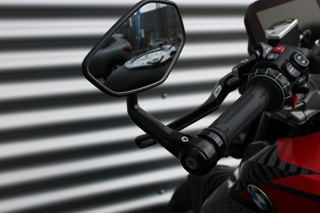 BMW R 1300 R 25