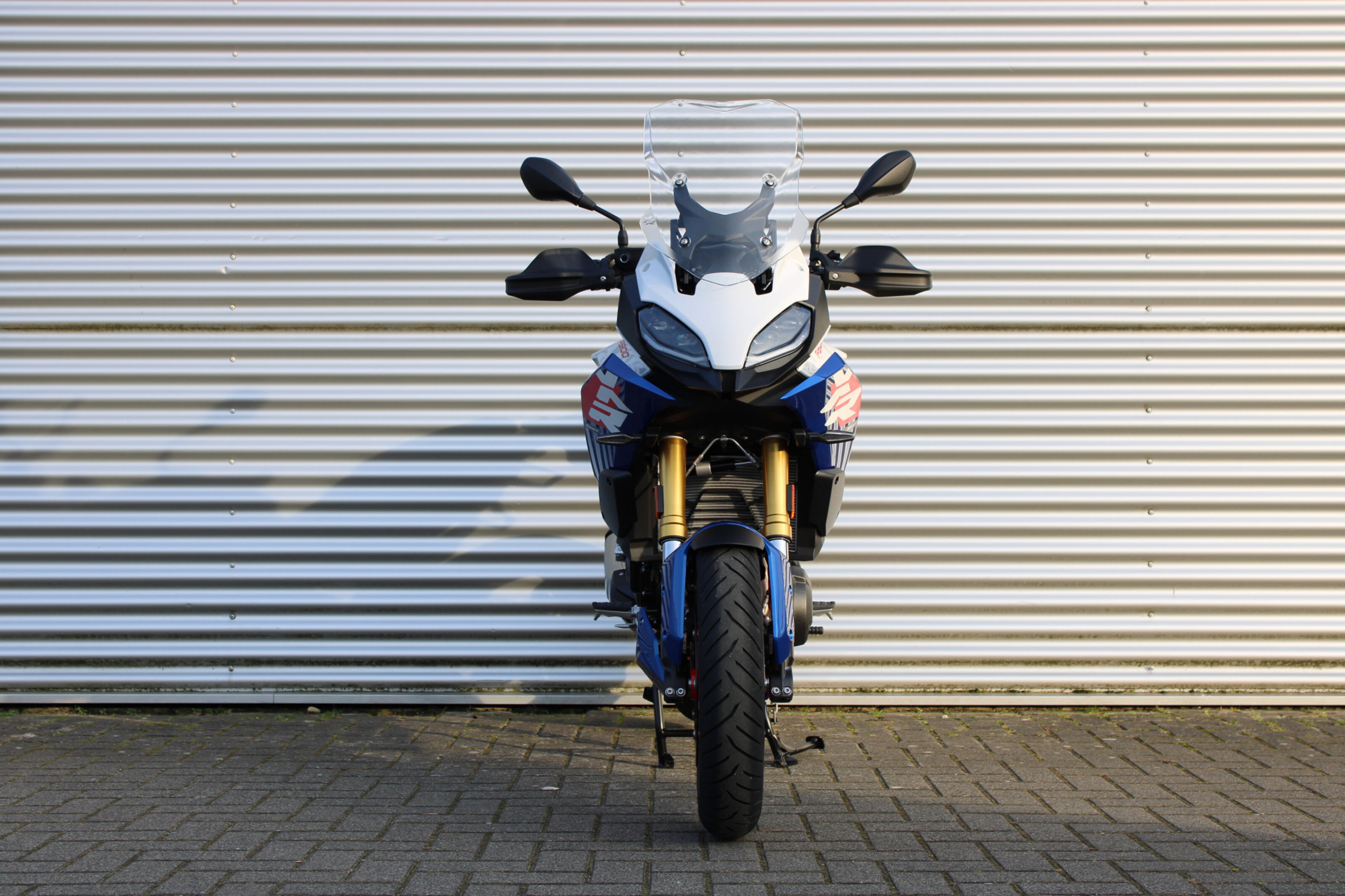 BMW F 900 XR 7