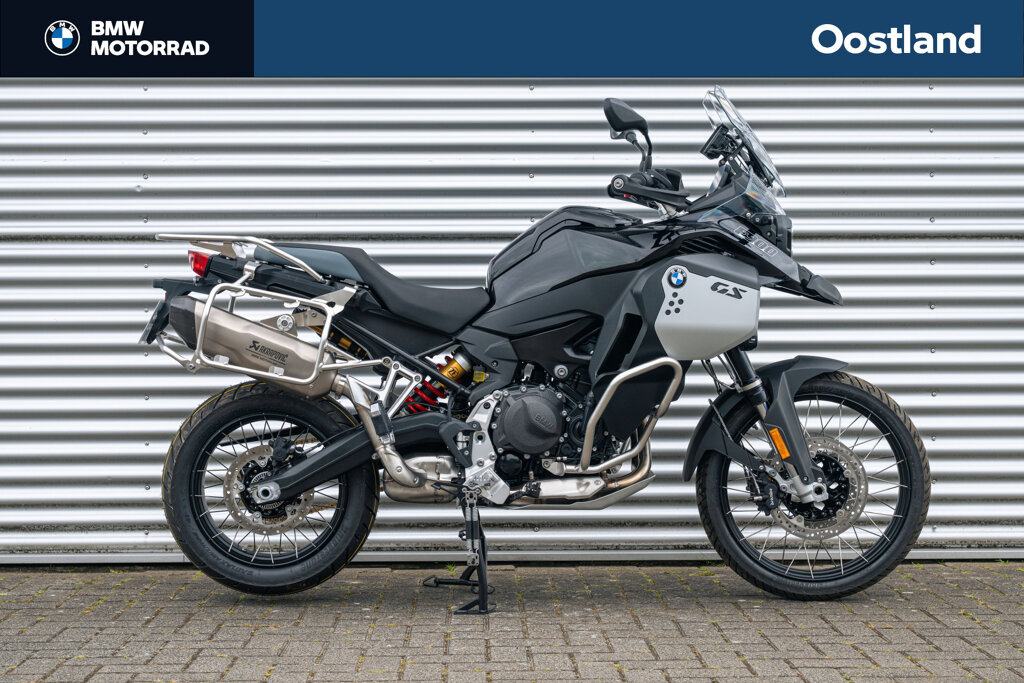 BMW F 900 GS 1