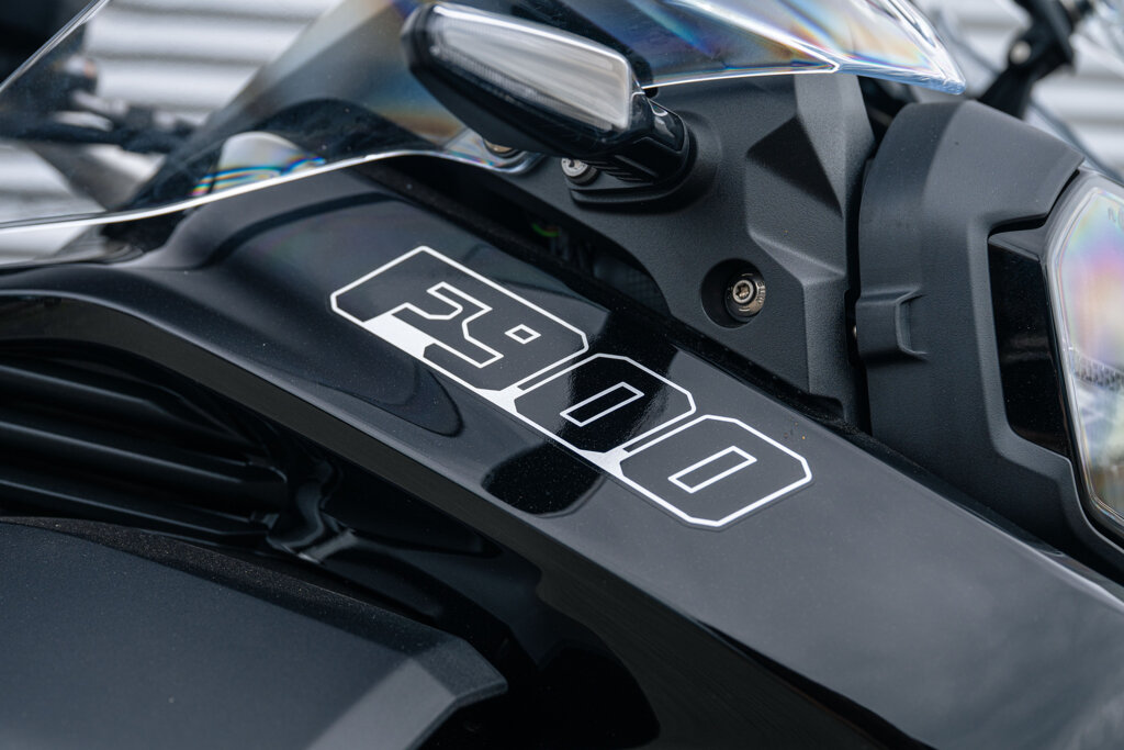 BMW F 900 GS 26