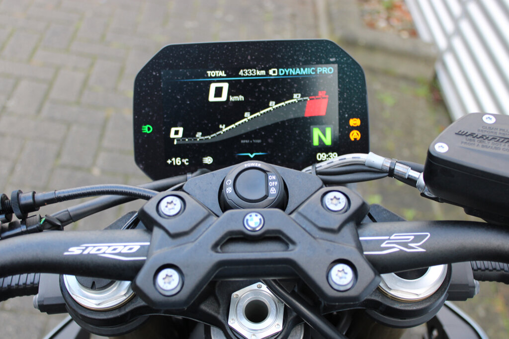 BMW S 1000 R 7
