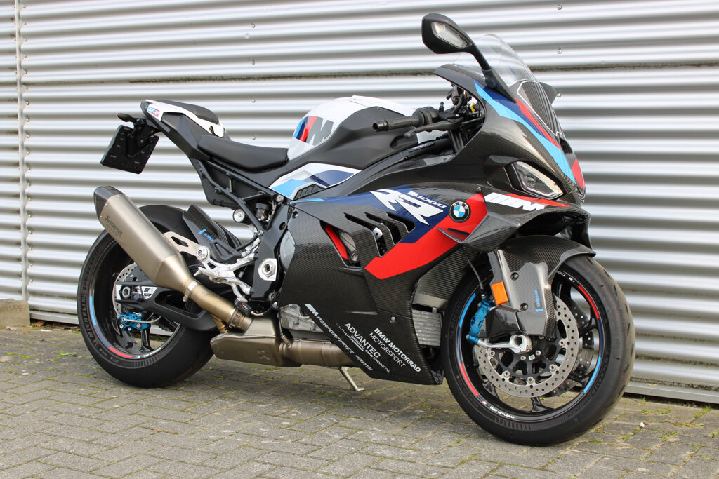 BMW M 1000 RR 3