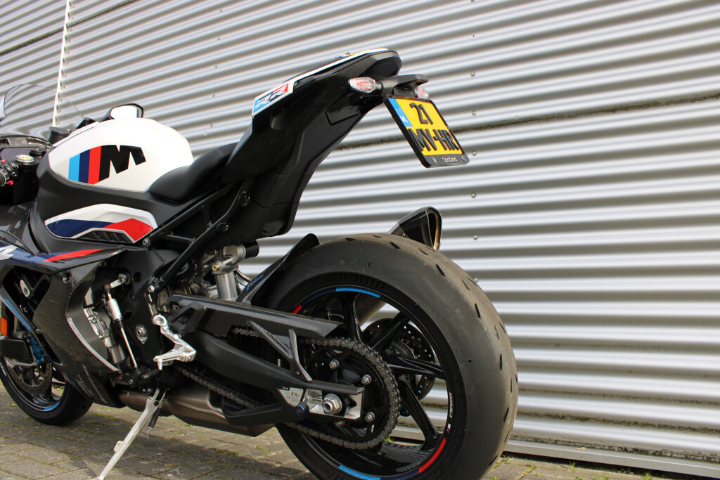 BMW M 1000 RR 19