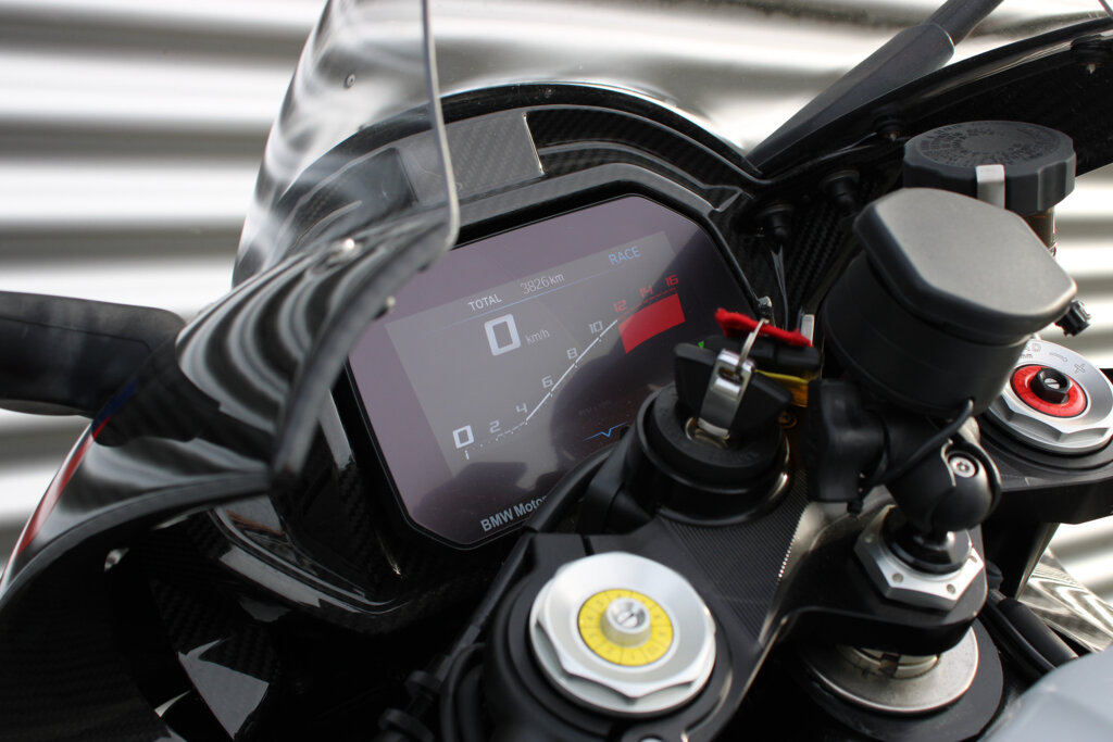 BMW M 1000 RR 30