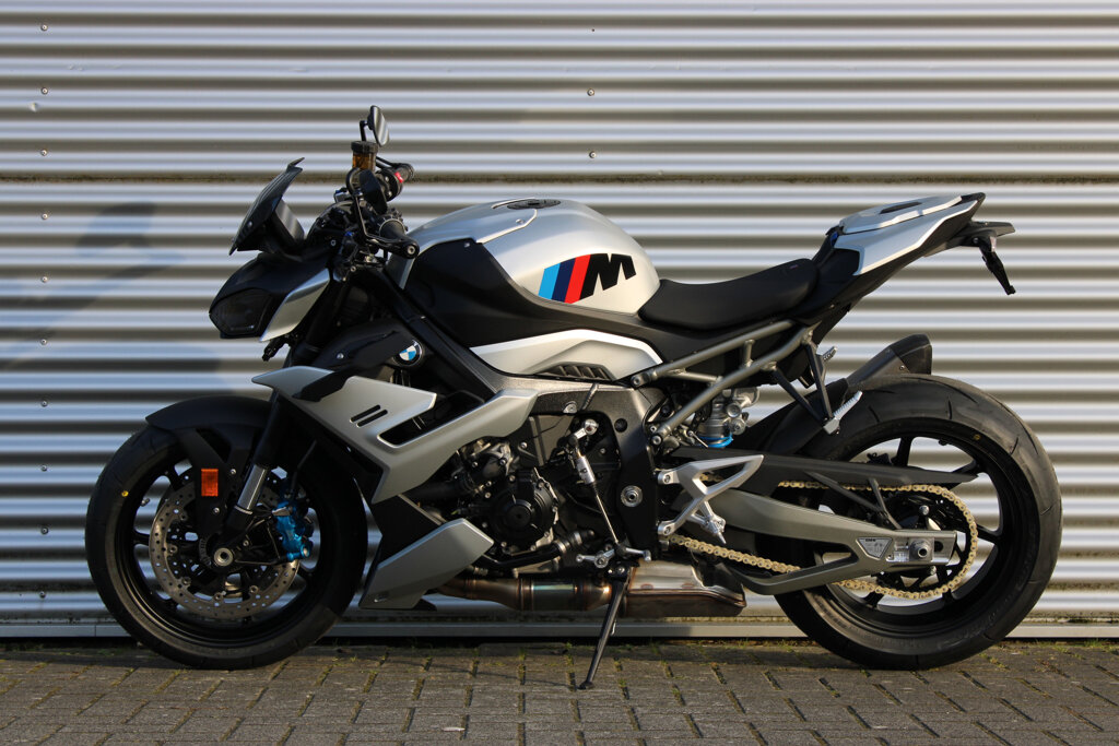 BMW M 1000 R 3