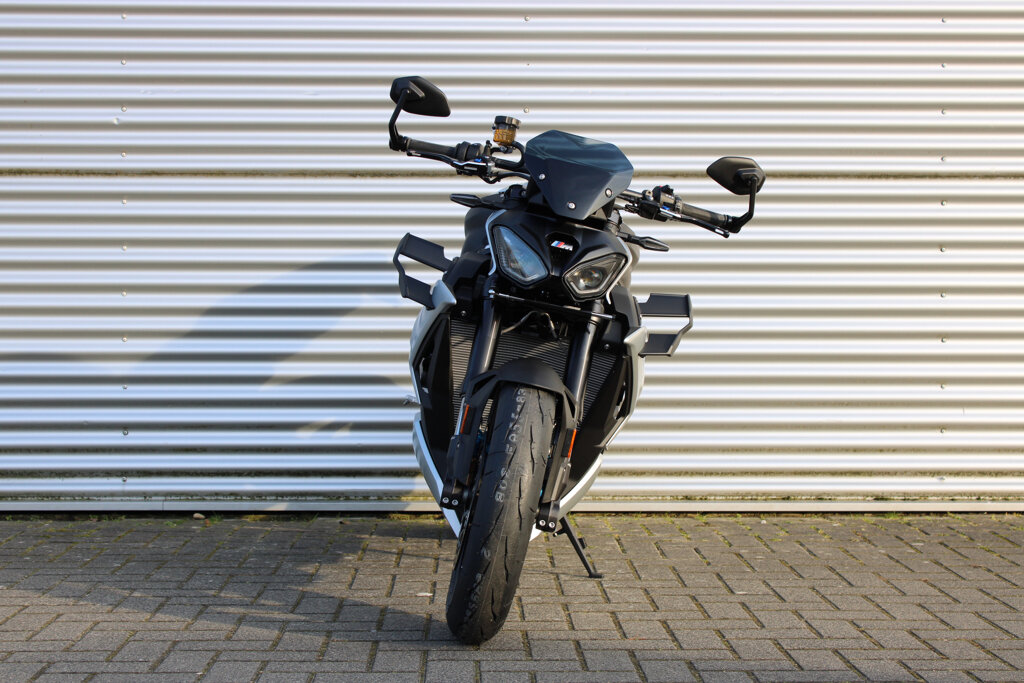 BMW M 1000 R 14