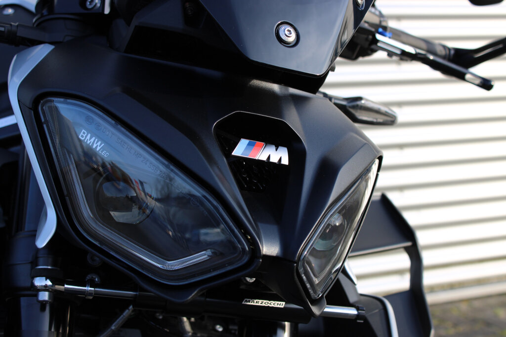 BMW M 1000 R 15