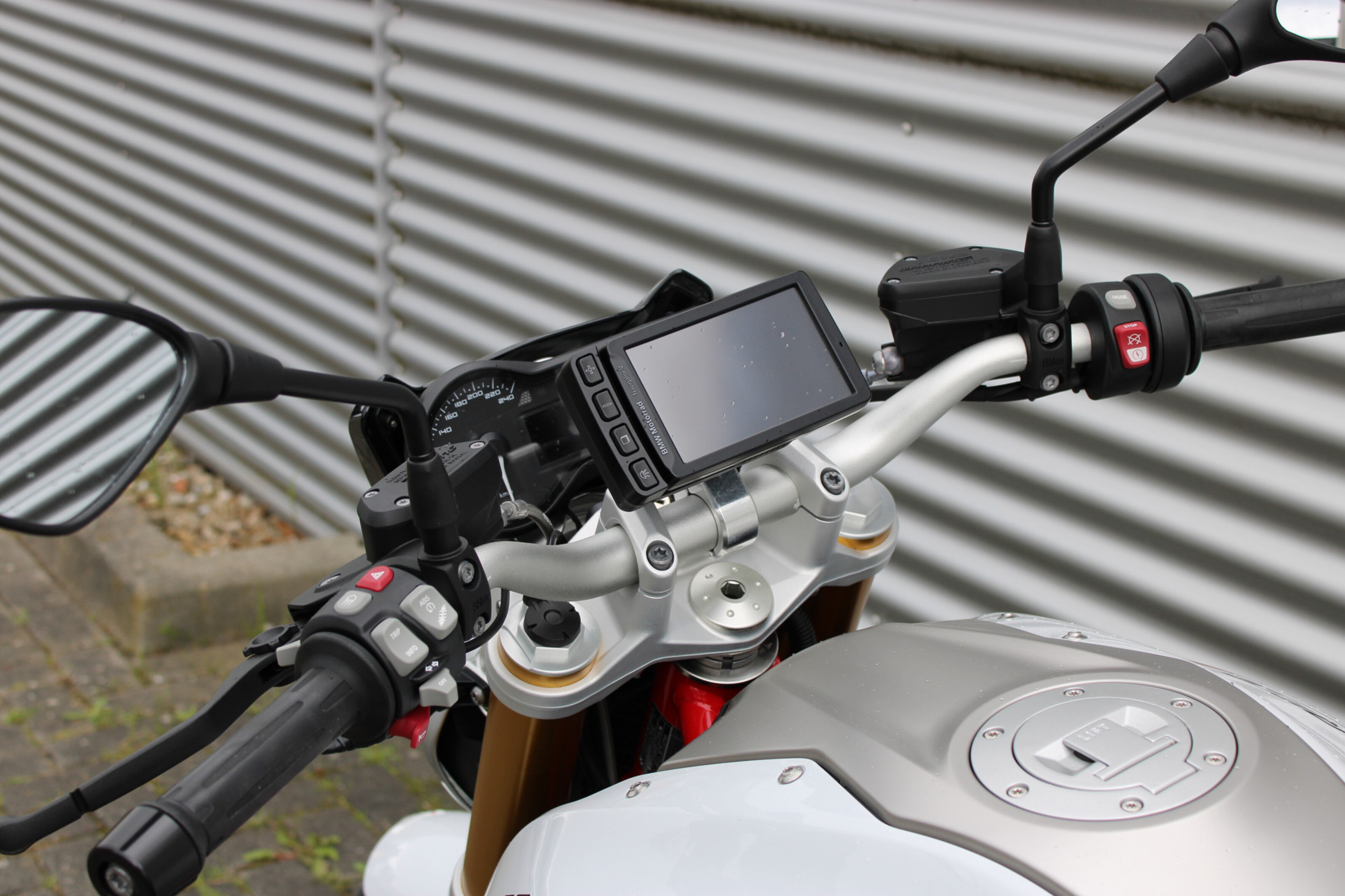 BMW R 1200 R 9