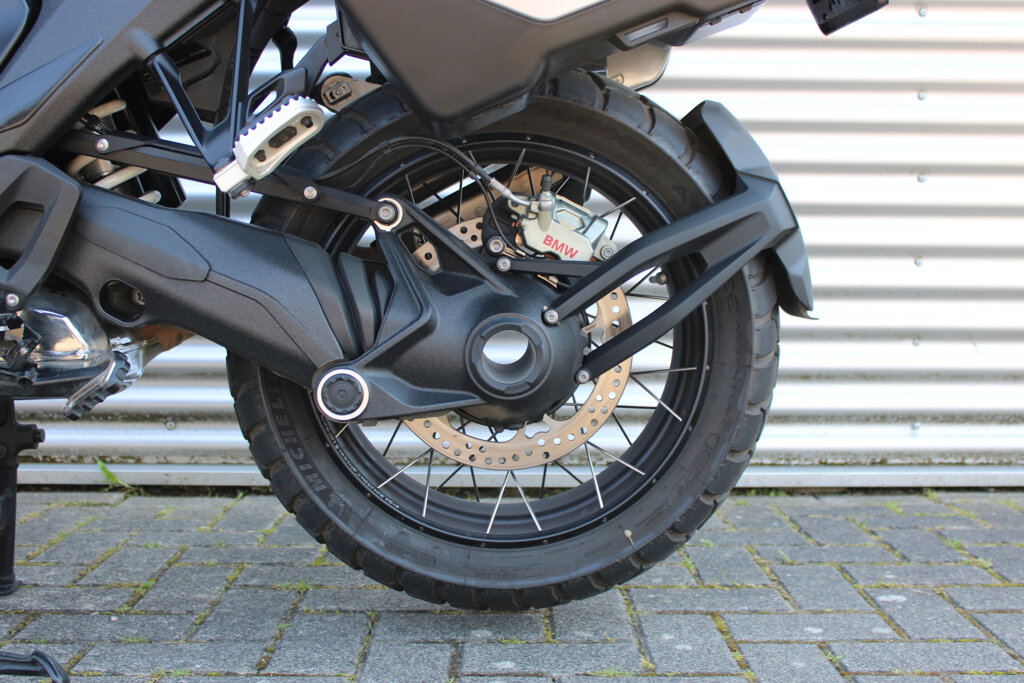 BMW R 1300 GS 16