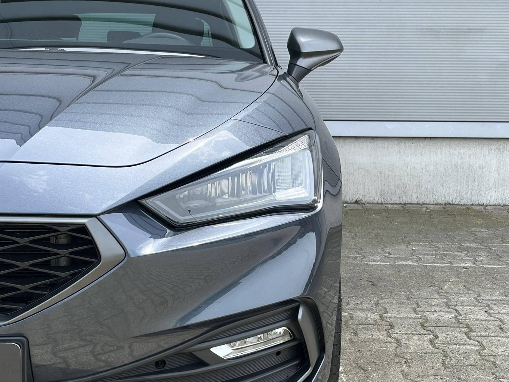 SEAT León